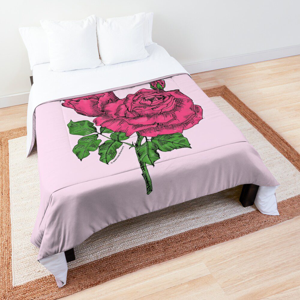 high-centered very full mid pink rose print on comforter